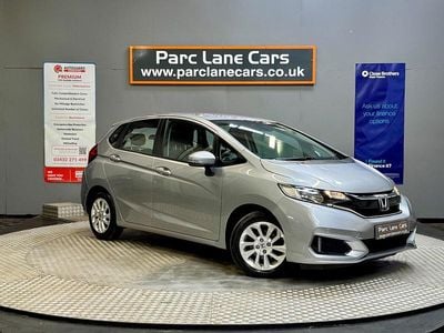 Used Honda Jazz SE 102 HP (75 kW) 2019 Silver Hatchback