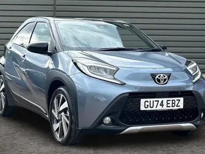 Used Toyota Aygo X 72 HP (52 kW) 2024 Blue SUV