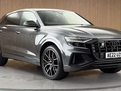 Used Audi SQ8 Advanced 507 HP (372 kW) 2022 Daytona gray pearl effect/daytona gray pearl effec SUV