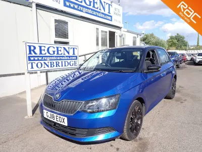 Used Skoda Fabia Colour Edition 95 HP (69 kW) 2018 Blue Hatchback
