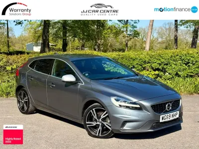Used Volvo V40 R-Design 120 HP (88 kW) 2019 Grey Hatchback