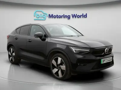 Usado Volvo EC40 Ultimate 300 kW (408 HP) 2024 Preto SUV