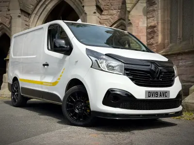 Used Renault Trafic Business 2019 White MPV