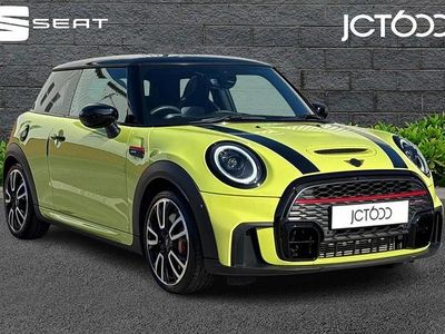 Used Mini John Cooper Works 228 HP (167 kW) 2023 Yellow Hatchback