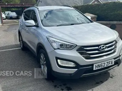 Used Hyundai Santa Fe Premium 197 HP (144 kW) 2012 Silver SUV