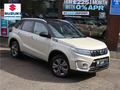 Usado Suzuki Vitara SZ-T 129 HP (94 kW) 2023 Bege SUV