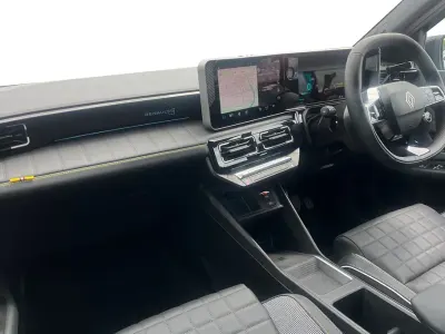 New Renault 4 E-Tech Iconic 108 kW (148 HP) 2026 SUV