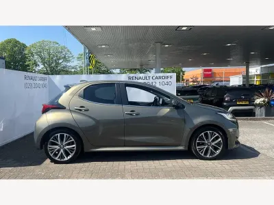 Used Toyota Yaris Hybrid 2022 Bronze Hatchback