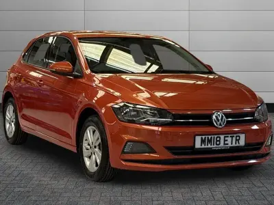 Used VW Polo SE 95 HP (69 kW) 2018 Energetic orange Hatchback