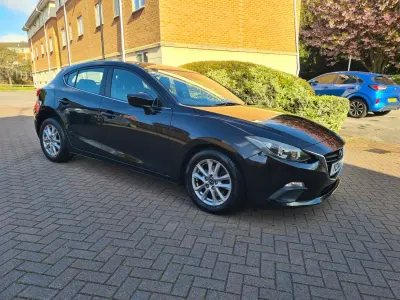 Begagnad Mazda 3 165 HK (121 kW) 2014 Svart Halvkombi