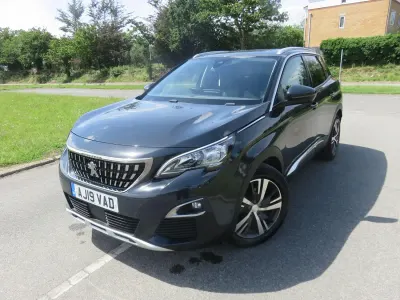 Used Peugeot 3008 Allure 130 HP (95 kW) 2019 Grey SUV