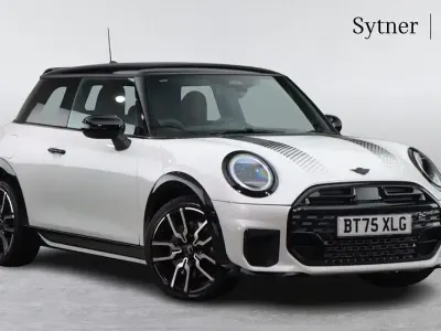 Used Mini Cooper S Hatch 201 HP (147 kW) 2025 White Hatchback