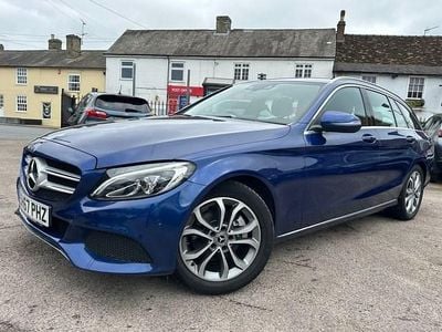 Used Mercedes C220 170 HP (125 kW) 2017 Blue Estate