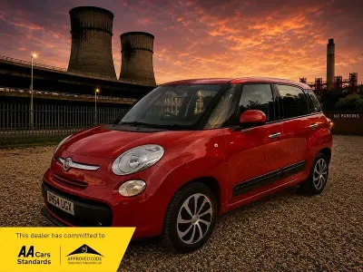 Used Fiat 500L Easy 95 HP (69 kW) 2014 Red MPV