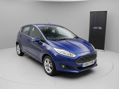 Usado Ford Fiesta Zetec 2017 Azul Utilitario