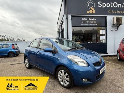 Blue Used 2011 Toyota Yaris Hatchback | £5,500 (Expensive)