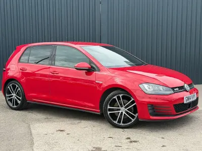 Usado VW Golf VII GTD 150 HP (110 kW) 2014 Vermelho Citadino
