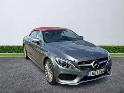 Usado Mercedes C220 AMG Line Premium Plus 2017 Cinzento Cabrios