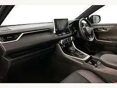 Usado Toyota RAV4 Hybrid Design 301 CV (221 kW) 2022 Gris SUV