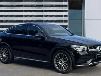 Used Mercedes GLC300 AMG Line Premium 245 HP (180 kW) 2022 Black SUV