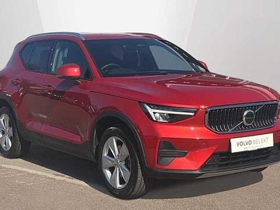Used Volvo XC40 Core 161 HP (118 kW) 2024 Red SUV