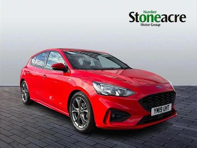 Used Ford Focus ST-Line 117 HP (86 kW) 2019 Red Hatchback