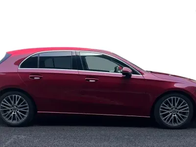 Used Mercedes A180 Executive 136 HP (100 kW) 2022 Red Hatchback