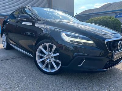 Used Volvo V40 CC Pro 245 HP (180 kW) 2017 Estate