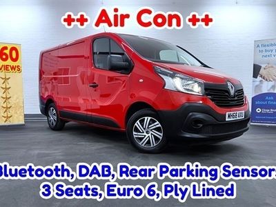 used Renault Trafic 1.6 SL27 BUSINESS ENERGY DCI 125 BHP in Red with ++ Air Con ++ Bluetooth, DAB, Rear Parking Sensors,