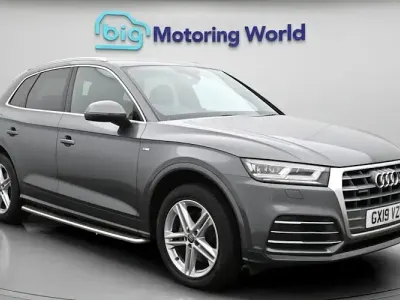 Second-hand Audi Q5 S-Line 190 CP (139 kW) 2019 Gri SUV