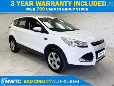 Usado Ford Kuga Zetec 150 CV (110 kW) 2016 Blanco SUV