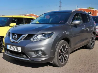 Used Nissan X-Trail Tekna 130 HP (95 kW) 2015 Grey SUV