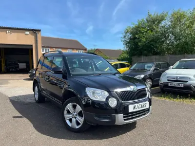 Used Skoda Yeti SE 105 HP (77 kW) 2012 Black SUV