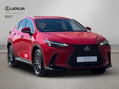 Usado Lexus NX450h+ 2025 Rojo SUV