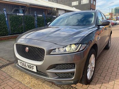 Used Jaguar F-Pace Portfolio 180 HP (132 kW) 2016 Grey SUV