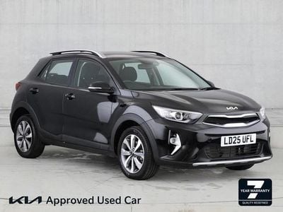 Black Used 2025 Kia Stonic SUV | £18,495 (Fair price)