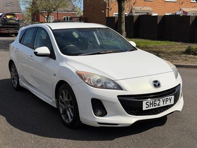 Used Mazda 3 Edition 115 HP (84 kW) 2013 White Hatchback
