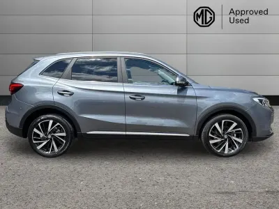 New MG ZS 2026 Grey SUV