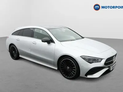 Begagnad Mercedes CLA200 AMG Line Premium Plus 2023 Silver Kombi