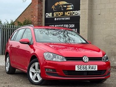 Used VW Golf VII Edition 110 HP (80 kW) 2017 Red Estate