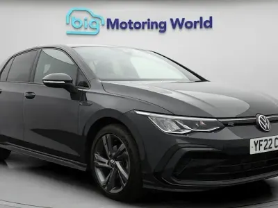 Used VW Golf VIII R-line 131 HP (96 kW) 2024 Hatchback
