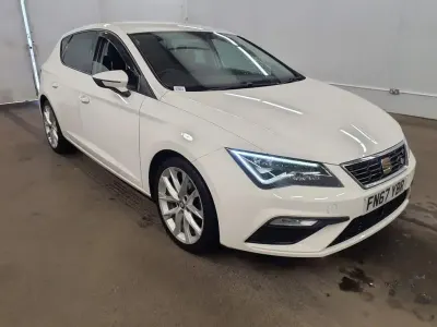 Used Seat Leon FR 125 HP (91 kW) 2017 White Hatchback