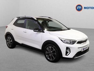 Used Kia Stonic 120 HP (88 kW) 2022 White SUV
