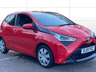 Red Used 2019 Toyota Aygo X-play Hatchback | £7,155 (Fair price)