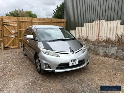 Used Toyota Estima