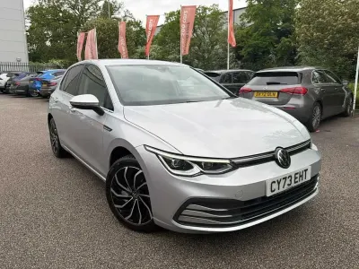 Used VW Golf VIII Style 147 HP (108 kW) 2023 Silver Hatchback