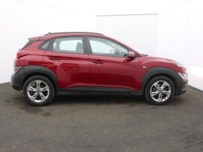 Red Used 2022 Hyundai Kona SE SUV | £12,799 (Good price)