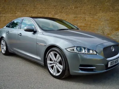Used Jaguar XJ Premium Luxury 275 HP (202 kW) 2011 Grey Sedan