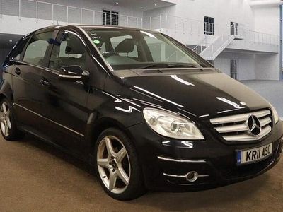 Mercedes B200