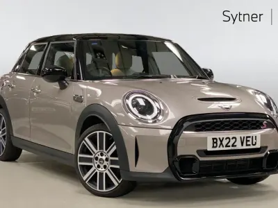 Used Mini Cooper S Exclusive 192 HP (141 kW) 2022 Grey Hatchback